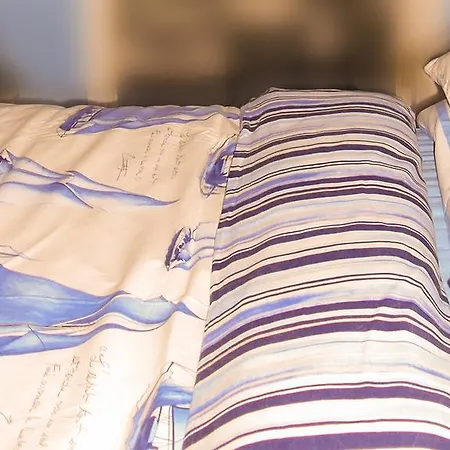 The Well Meadow نيناغ