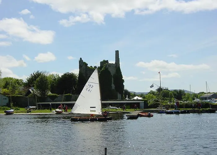 The Well Meadow 4* Nenagh